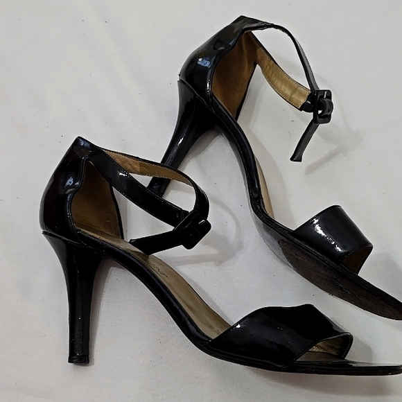 YSL black patent Strappy leather heels 10 - Picture 1 of 10